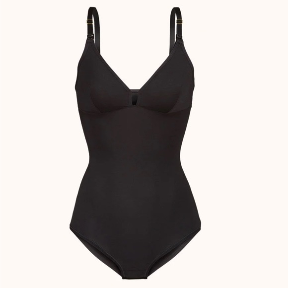 NWT nursing bodysuit - Picture 2 of 6